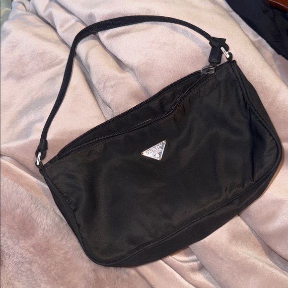 Prada Black Nylon Tessuto Pochette Shoulder Bag - Picture 4 of 8